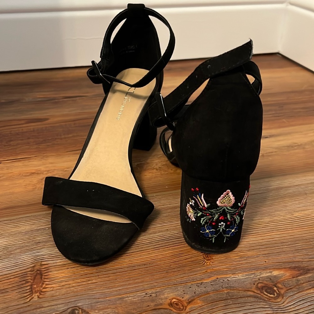 Embroidered Black Block Heel Shoe